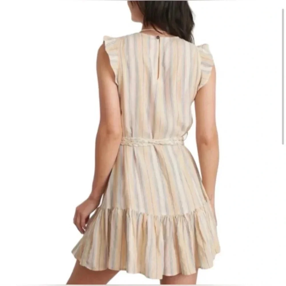 Marine Layer Laney Mini Dress Beach‎ Stripe V2
size M - Picture 3 of 12